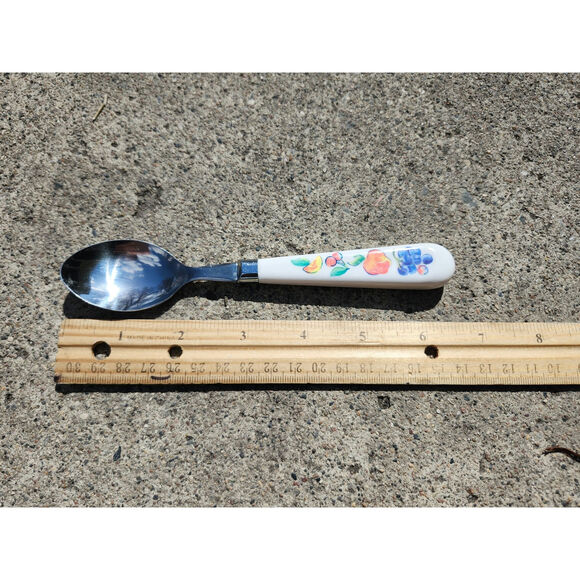 4 Corelle by Coring Fruit Basket Stainless Teaspoons Flatware Plastic MCM 7.75" - Picture 2 of 8